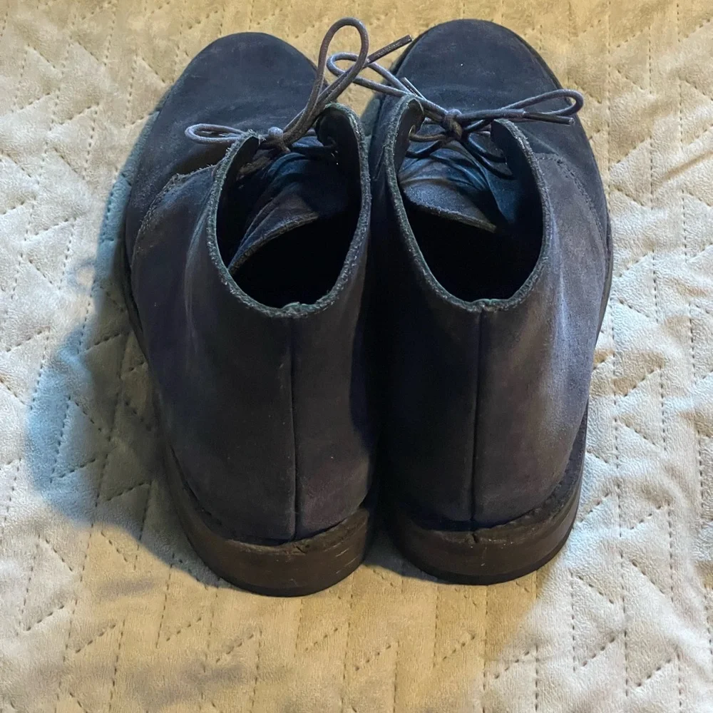 Thursday boot‎ co blue suede shoes men’s size 7.5 pre-owned condition
